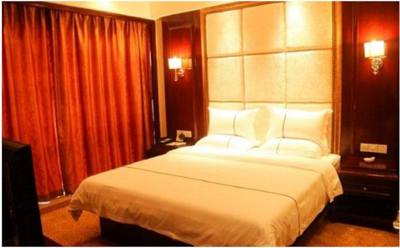 Borman Hotel Guangzhou Panyu Qiaonan Aoyuan Plaza מראה חיצוני תמונה